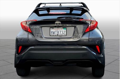 2021 Toyota C-HR LE