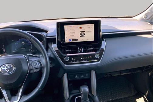 Wind Chill Pearl 2025 Toyota Corolla Cross XLE