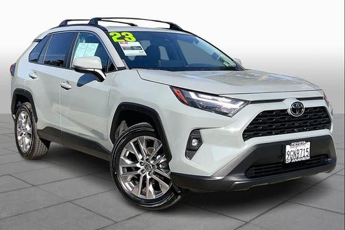 2023 Toyota RAV4 XLE Premium