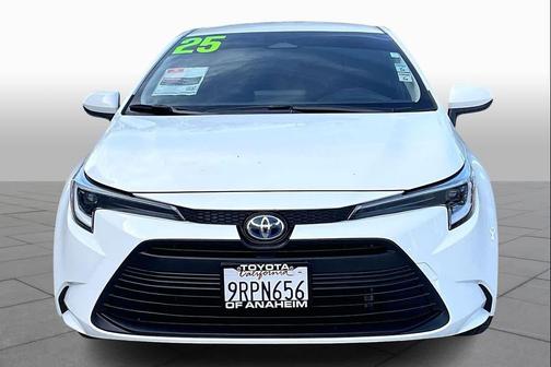 2025 Toyota Corolla Hybrid LE