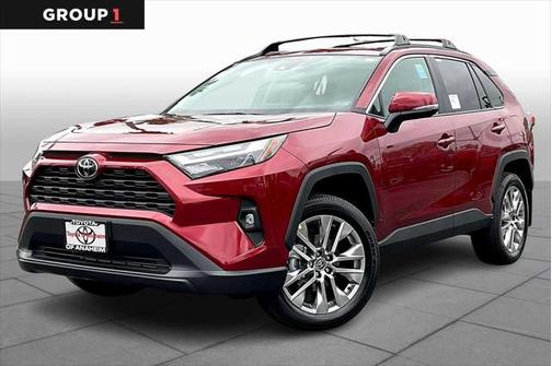 2025 Toyota RAV4 XLE Premium