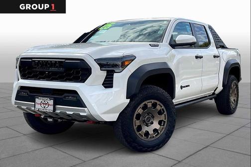 2025 Toyota Tacoma Hybrid Trailhunter Hybrid Double Cab 5 Bed AT (Natl)