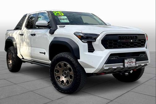 2025 Toyota Tacoma Hybrid Trailhunter Hybrid Double Cab 5 Bed AT (Natl)