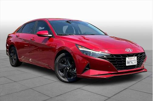 2021 Hyundai ELANTRA SEL