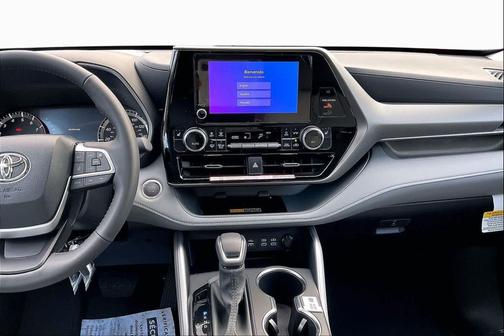 2026 Toyota Highlander XLE