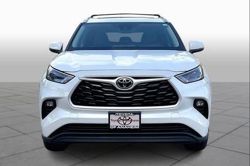 2026 Toyota Highlander XLE