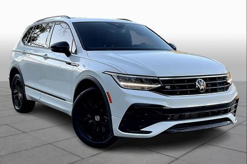 2022 Volkswagen Tiguan 2.0T SE R-Line Black