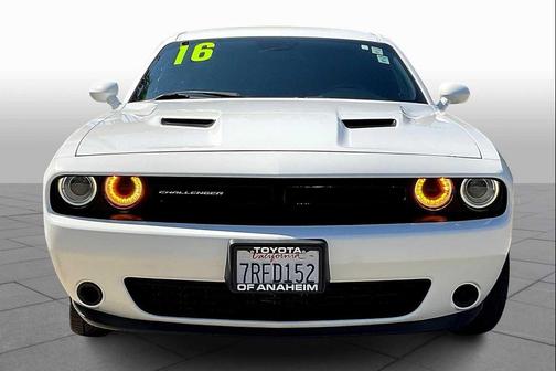 2016 Dodge Challenger SXT