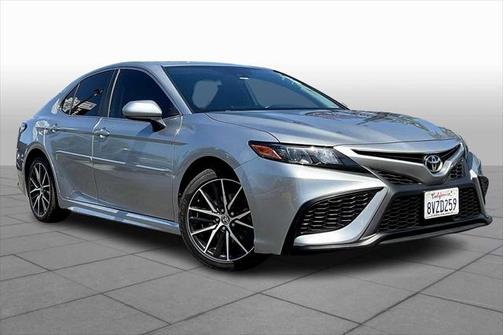 2021 Toyota Camry SE