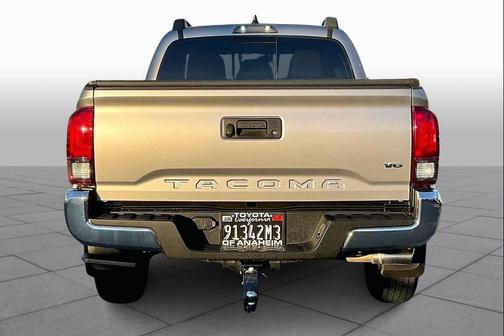 2022 Toyota Tacoma SR5