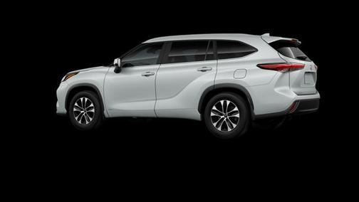 2025 Toyota Highlander Hybrid XLE