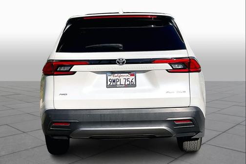 2024 Toyota Grand Highlander Platinum