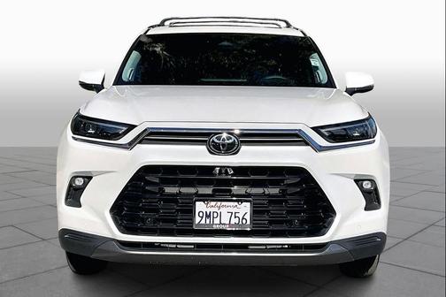 2024 Toyota Grand Highlander Platinum