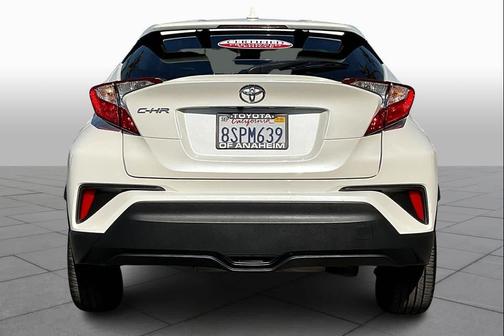 2021 Toyota C-HR XLE