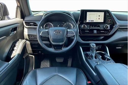 2023 Toyota Highlander XSE