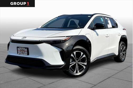 2025 Toyota bZ4X XLE