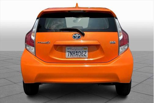 2015 Toyota Prius c One