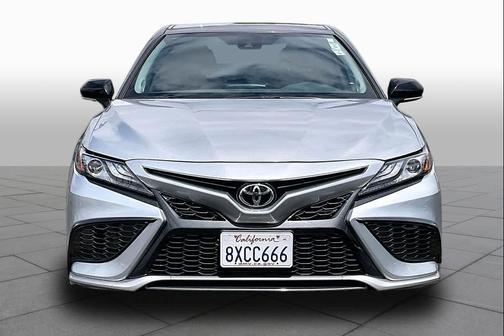 Celestial Silver/Midnight Black Metallic 2021 Toyota Camry XSE