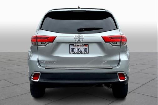 2018 Toyota Highlander LE