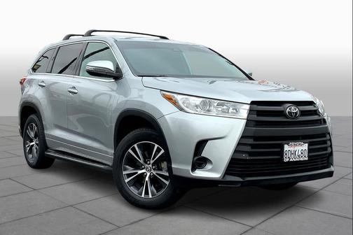 2018 Toyota Highlander LE