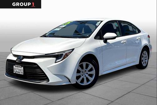 2025 Toyota Corolla Hybrid LE
