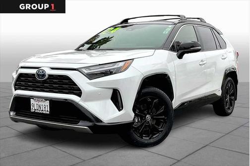 2024 Toyota RAV4 Hybrid SE