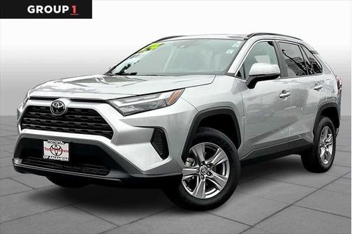 2024 Toyota RAV4 XLE