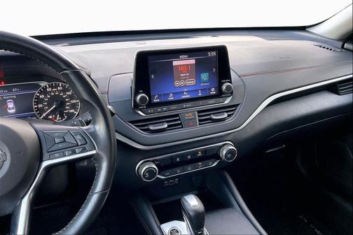 2022 Nissan Altima SR FWD