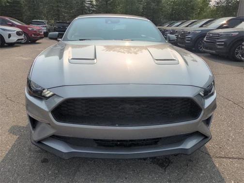 2021 Ford Mustang EcoBoost