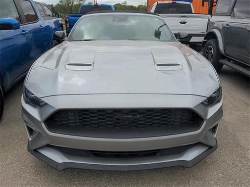 2021 Ford Mustang EcoBoost