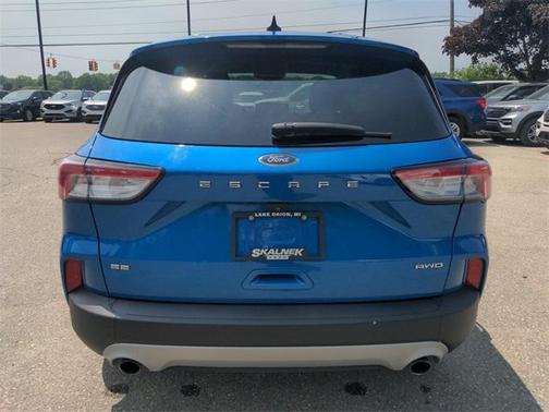 2021 Ford Escape SE