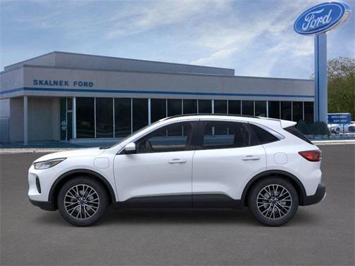 2025 Ford Escape PHEV SE