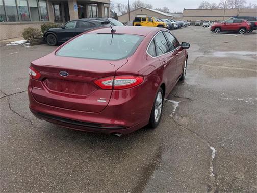 2015 Ford Fusion SE