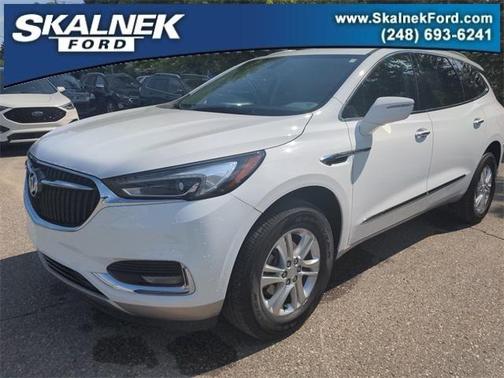 2020 Buick Enclave Essence