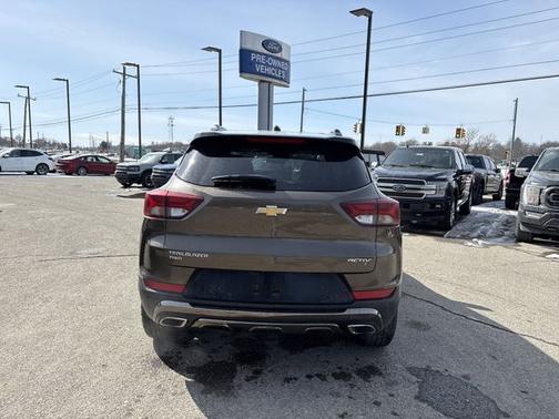 Zeus Bronze Metallic 2021 Chevrolet Trailblazer ACTIV