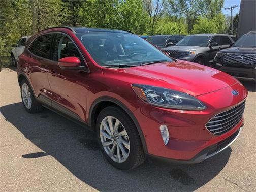 2021 Ford Escape Titanium