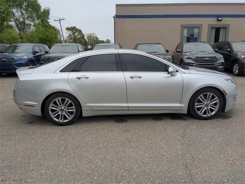 2015 Lincoln MKZ Base