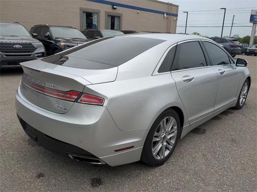 2015 Lincoln MKZ Base