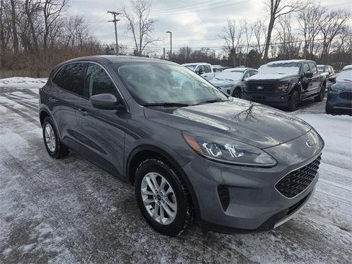 2021 Ford Escape SE