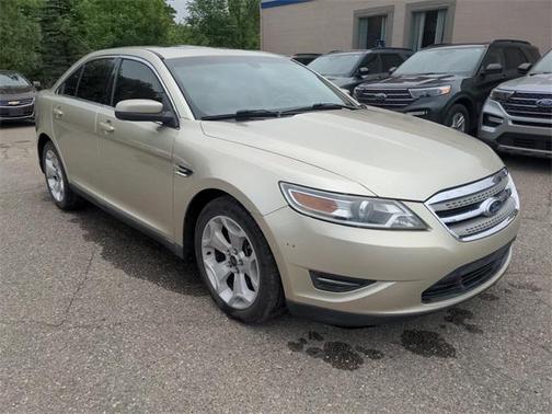 2010 Ford Taurus SEL