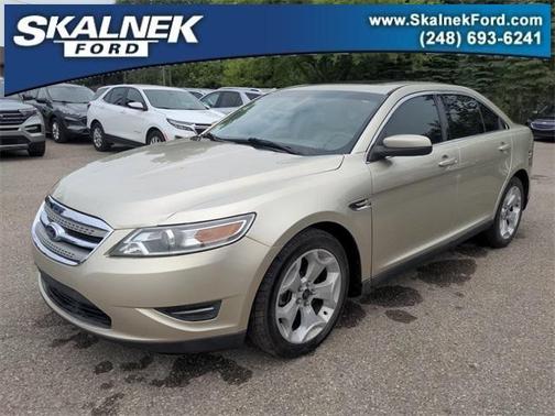 2010 Ford Taurus SEL