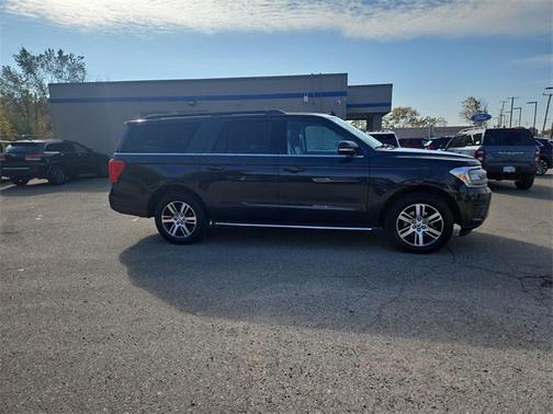 2022 Ford Expedition XLT