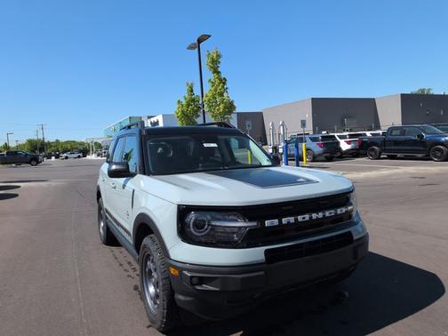 CACTUS GRAY 2024 Ford Bronco Sport OUTER BANKS
