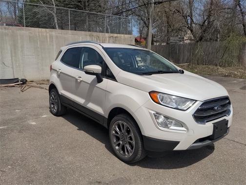 Photo 3 of 3 of 2019 Ford EcoSport TITANIUM