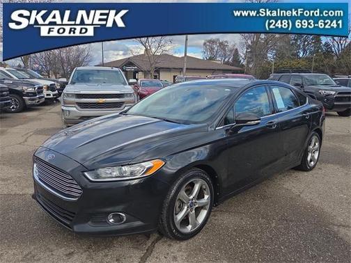 2013 Ford Fusion SE
