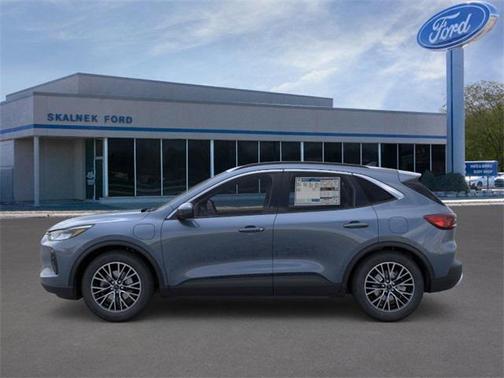 2026 Ford Escape PHEV SE