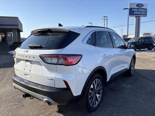 2020 Ford Escape Titanium