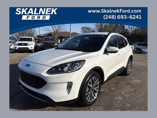 2020 Ford Escape Titanium