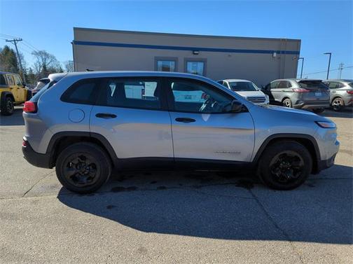 2014 Jeep Cherokee Sport