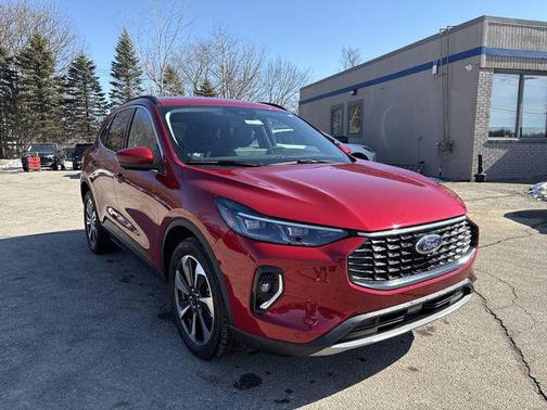2023 Ford Escape Platinum